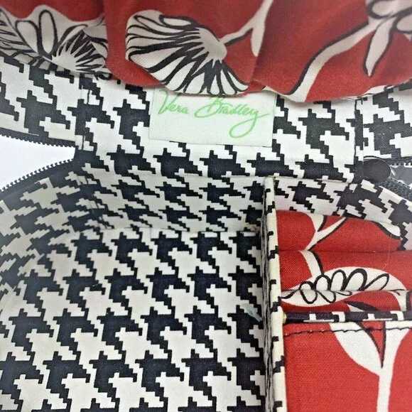 Vera Bradley Deco Daisy Jewelry Travel Case - Picture 7 of 8